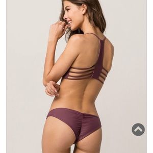 NWT. Tillys Reversible Bikini